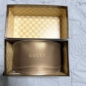 Gucci unisex gold & white sunglasses with Case